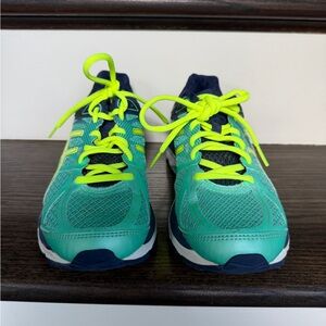ASICS Womens Gel-Cumulus 17 Running Shoe size 7.5 - Excellent used condition.
